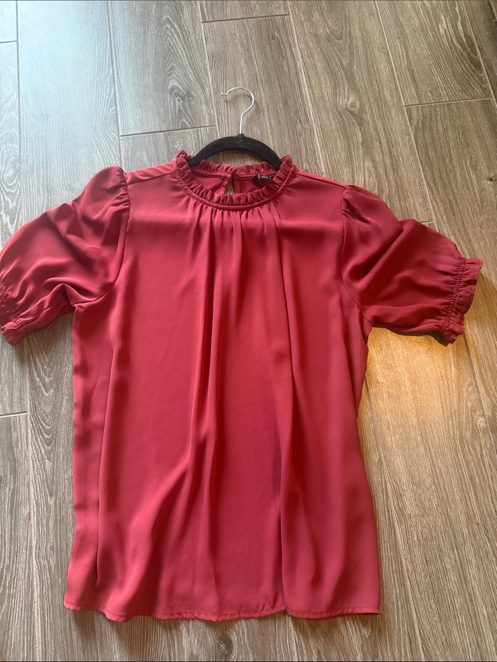 Ann Taylor coral  Ruffle-Neck Women's Top small petite